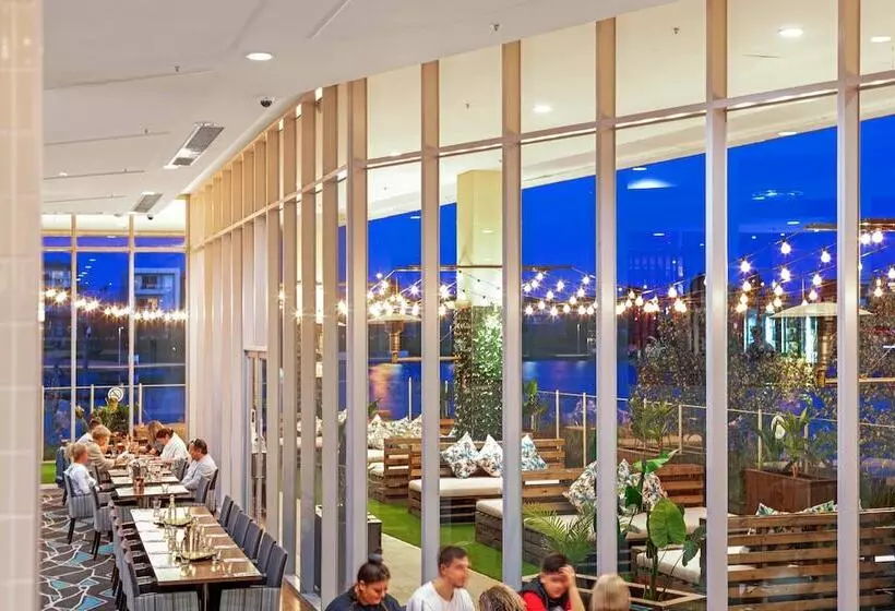 ホテル Mercure Melbourne Caroline Springs
