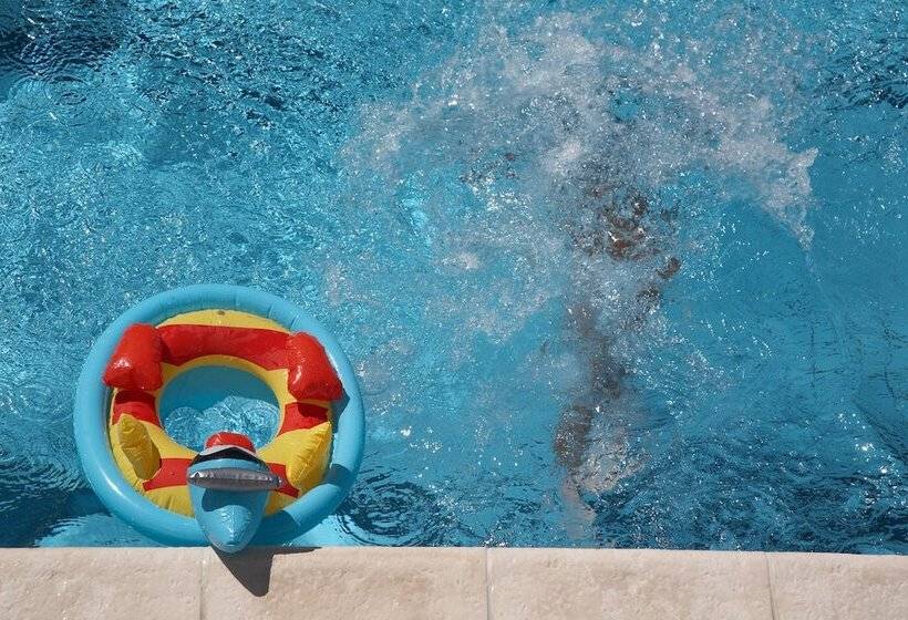 בית מלון כפרי Noha Suite