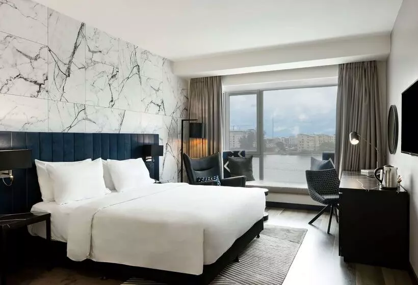 هتل Radisson Blu Anchorage