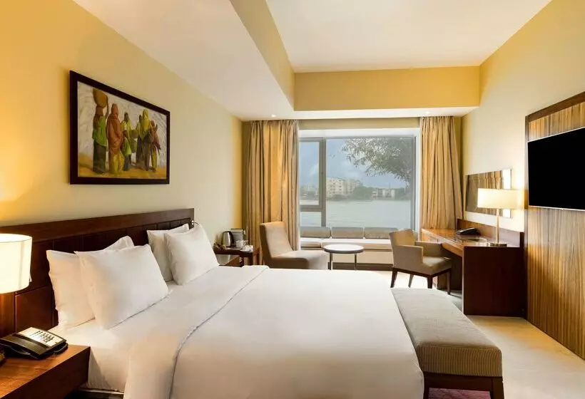 هتل Radisson Blu Anchorage