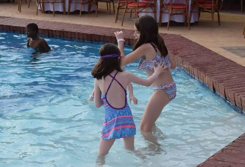 هتل Royal Horizon Baobab All Inclusive