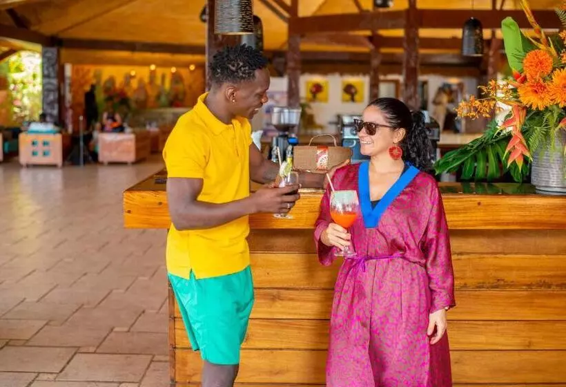 هتل Royal Horizon Baobab All Inclusive