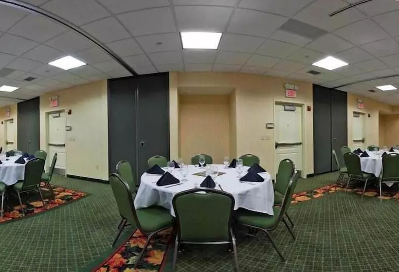 Hotelli Wyndham Garden Otsegominneapolis