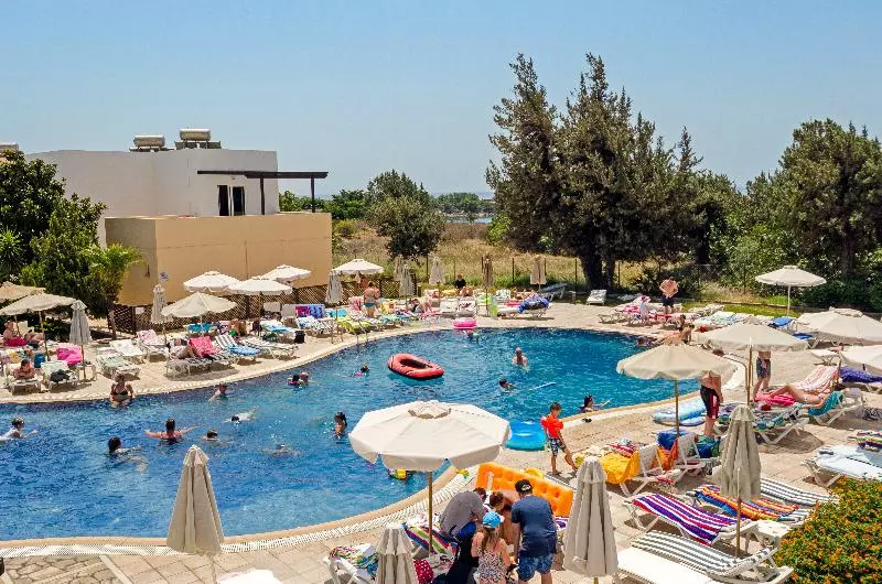 Pefkos View Apartments