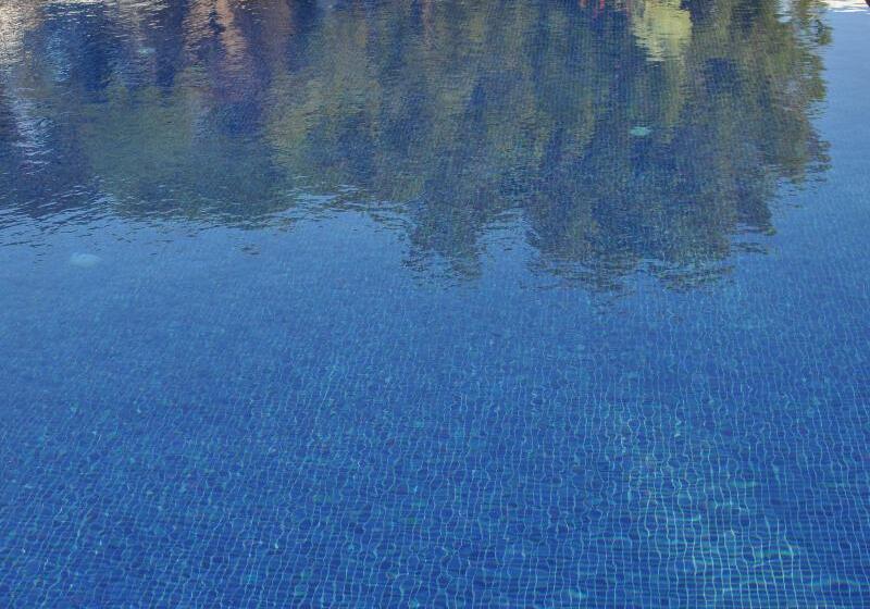 Pefkos View Apartments