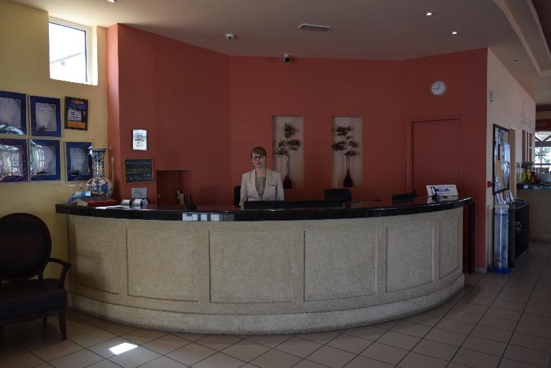 Pefkos View Apartments