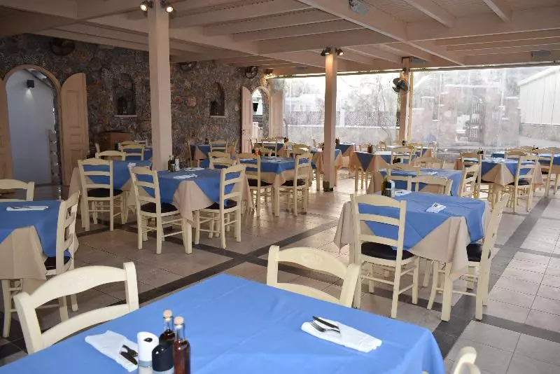 Pefkos View Apartments