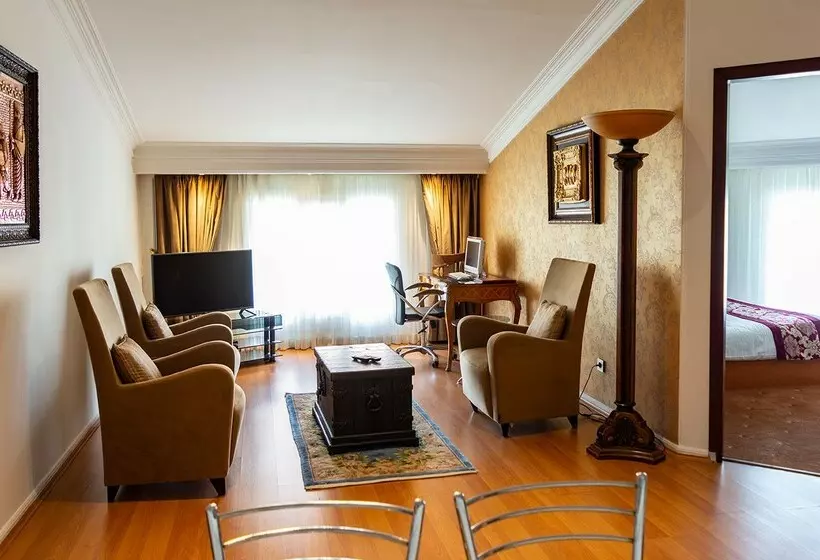 Taj Mahal Apartment Tehran