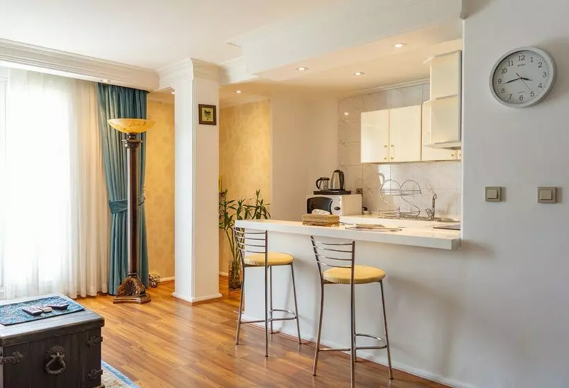 Taj Mahal Apartment Tehran