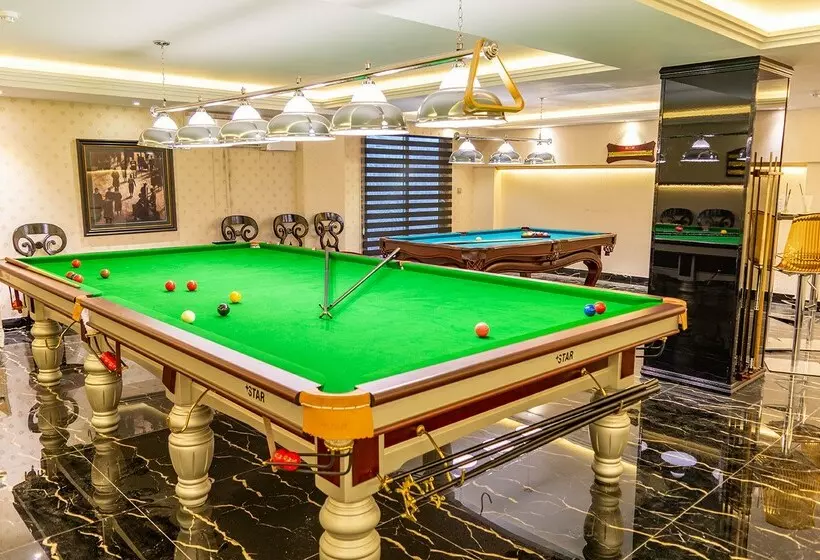 Taj Mahal Apartment Tehran