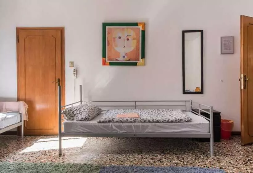 The Academy   Hostel