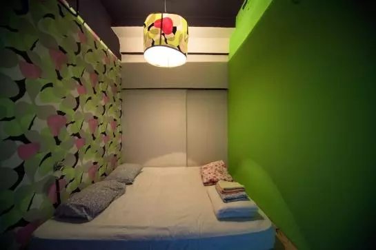 Albergue Fabrika Hostel & Gallery