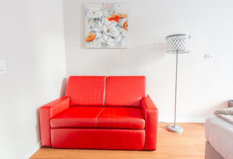 Babel Hostel, Dworzec Pkp, Rynek