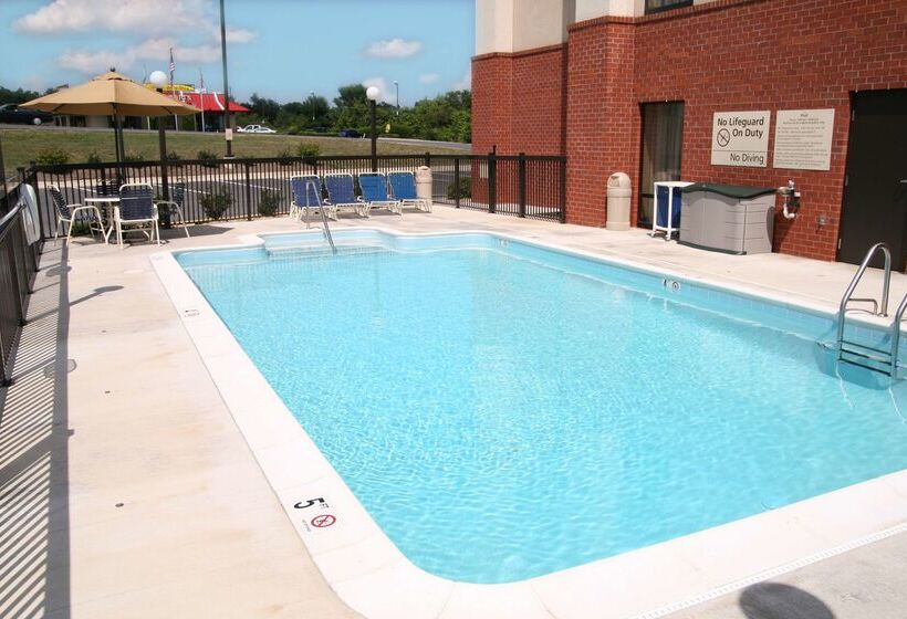 فندق Hampton Inn Martinsburg Southinwood