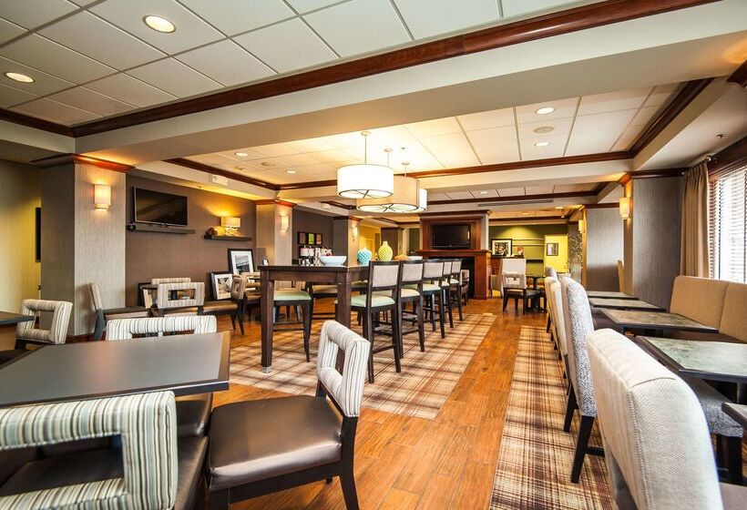 酒店 Hampton Inn South Kingstown   Newport Area