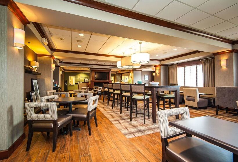 酒店 Hampton Inn South Kingstown   Newport Area