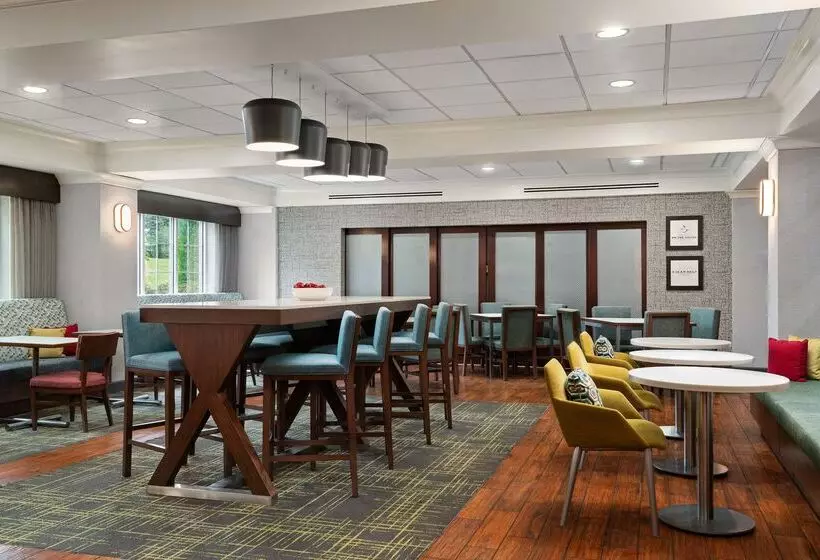 בית מלון כפרי Hampton Inn South Kingstown   Newport Area