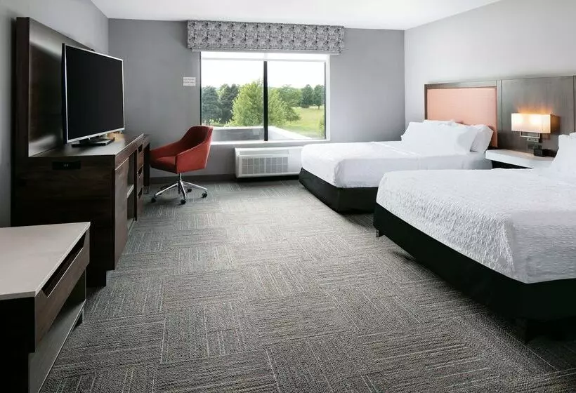 Otel Hampton Inn & Suites West Bend