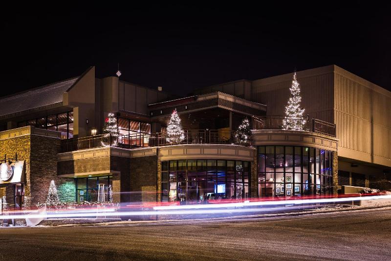 Отель High Peaks Resort