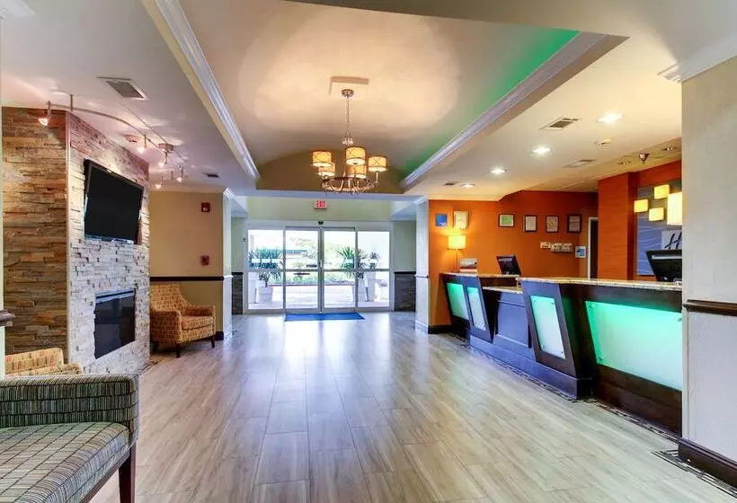 Holiday Inn Express Hotel & Suites Live Oak, An Ihg