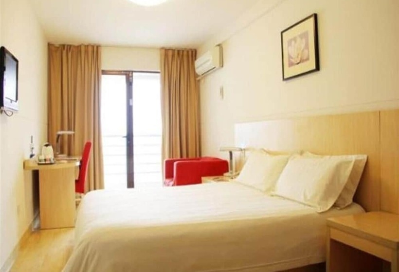 ホテル Jinjiang Inn Qingdao Zhongshan Road