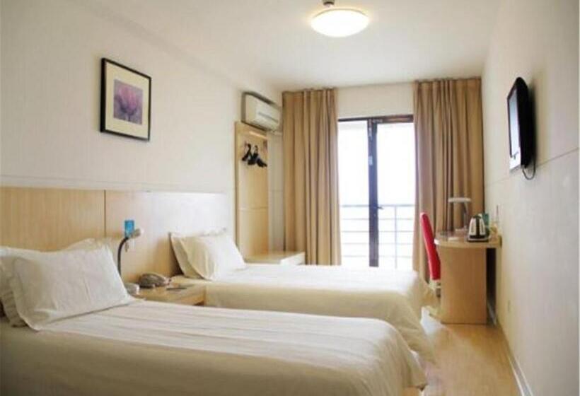 ホテル Jinjiang Inn Qingdao Zhongshan Road