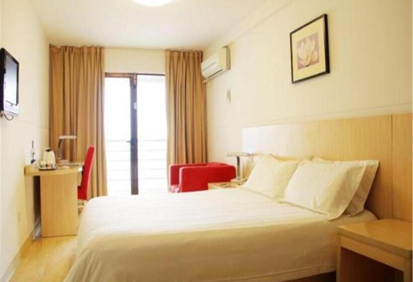 ホテル Jinjiang Inn Qingdao Zhongshan Road