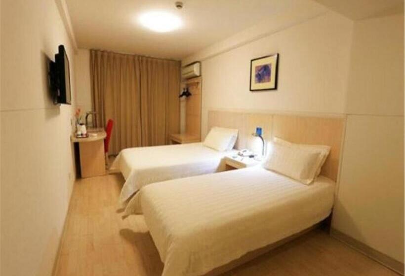 ホテル Jinjiang Inn Qingdao Zhongshan Road