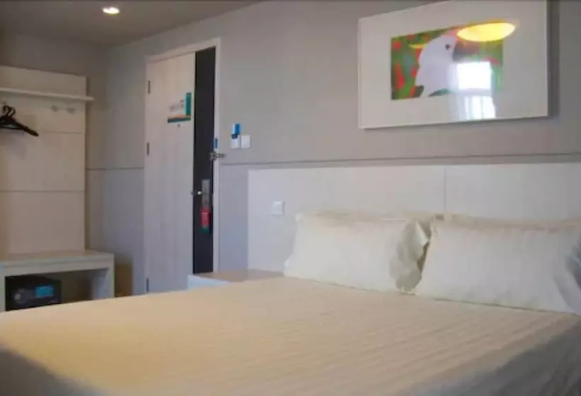 호텔 Jinjiang Inn Shenzhen Airport