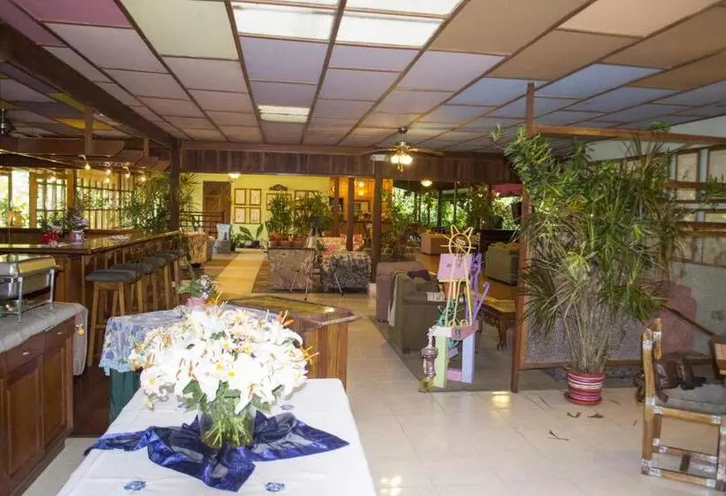 Lands In Love Hotel And Resort