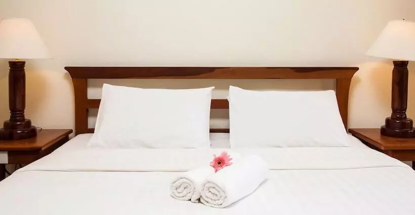 ホテル Riverhouse Resort