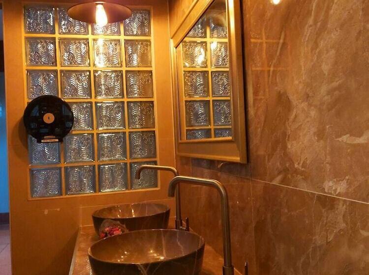 Hotel Suriwong Chumphon