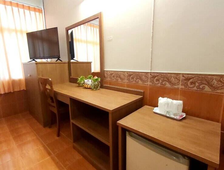 Hotel Suriwong Chumphon