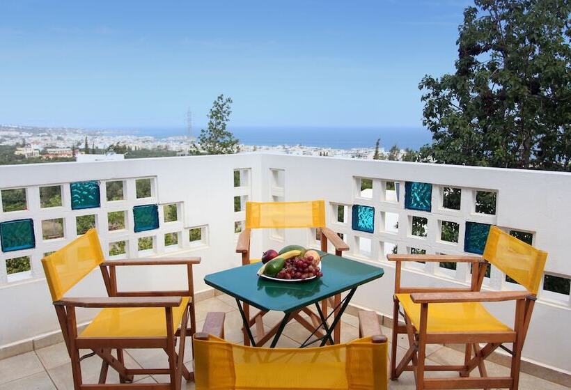 Romantica Hotel Apartments