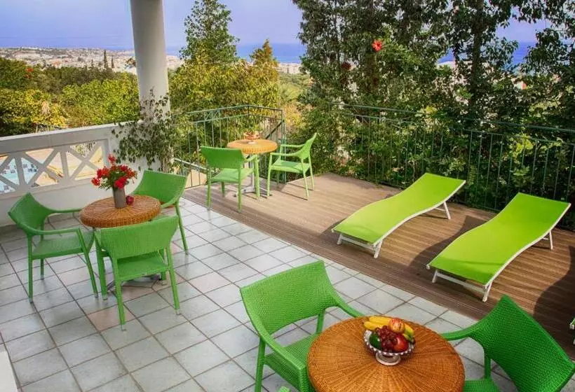 Romantica Hotel Apartments