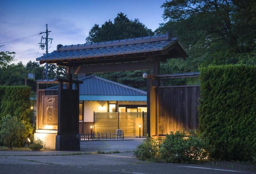 민박 Kaze No Tani No Iori