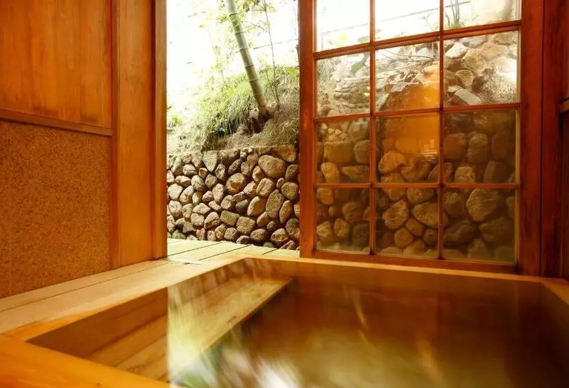 Ryokan Ginsuisou Choraku