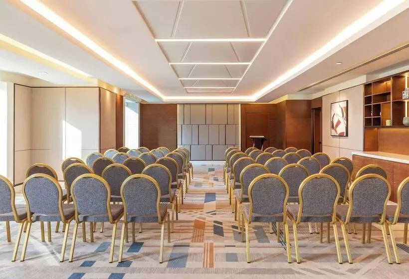 Delta Hotels By Marriott Jumeirah Beach, Dubai