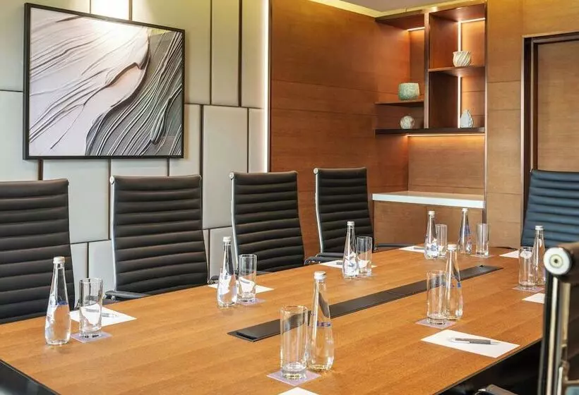 Delta Hotels By Marriott Jumeirah Beach, Dubai
