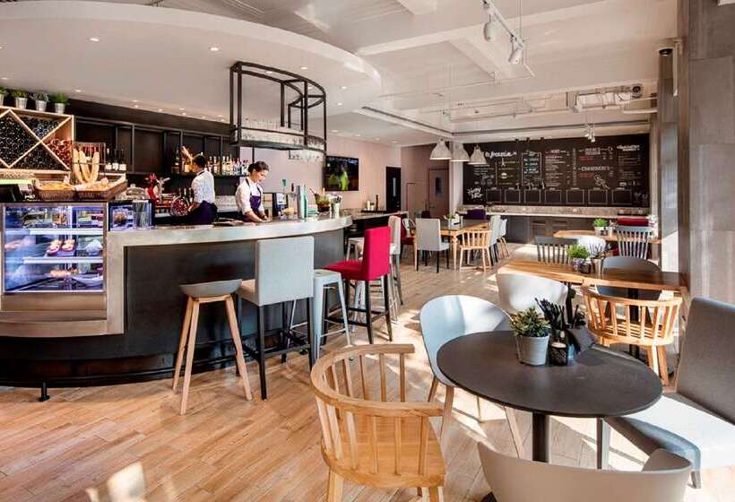 Otel Campanile Shanghai Bund