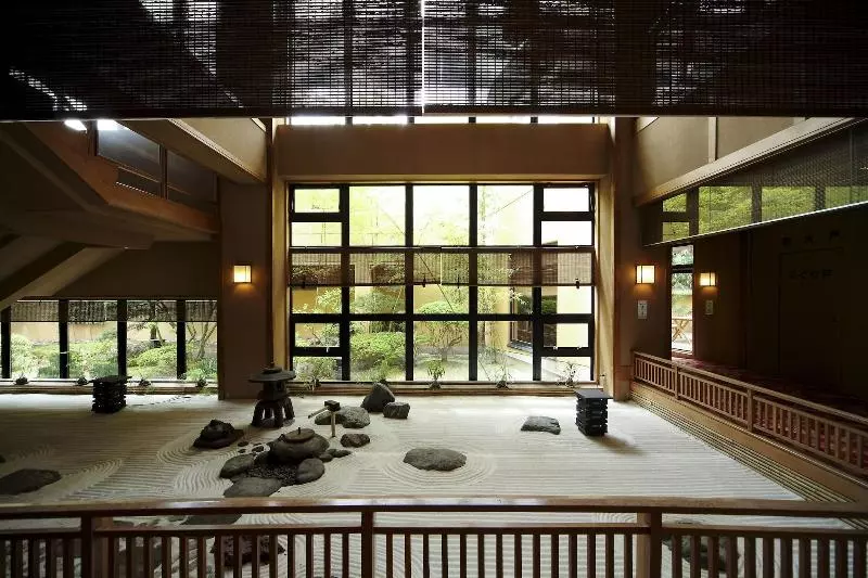 هتل Chikuba Shinyotei