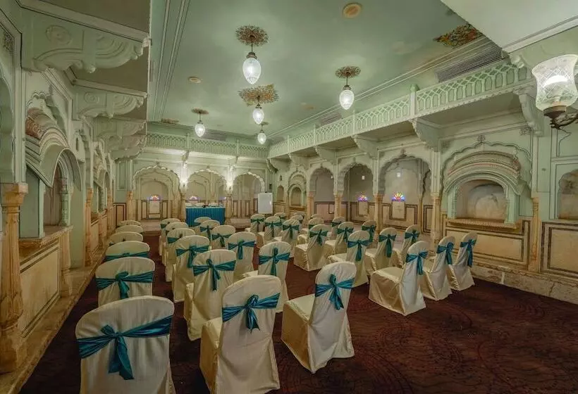 Hotel Chomu Palace, Jaipur