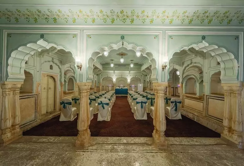 Hotel Chomu Palace, Jaipur
