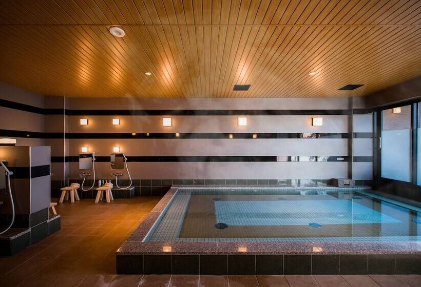 Hotel Dogo Onsen Yachiyo 道後温泉八千代