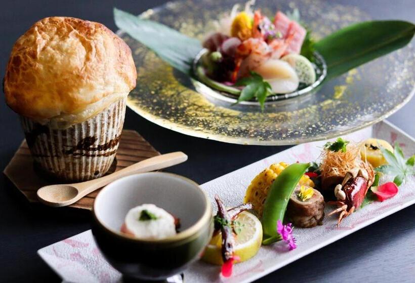 Hotel Dogo Onsen Yachiyo 道後温泉八千代