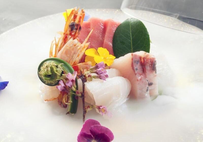 Hotel Dogo Onsen Yachiyo 道後温泉八千代