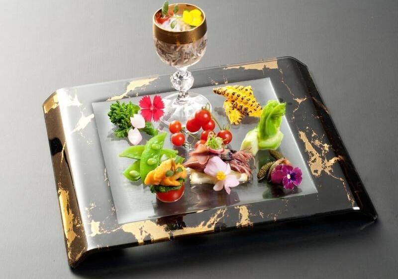 Hotel Dogo Onsen Yachiyo 道後温泉八千代