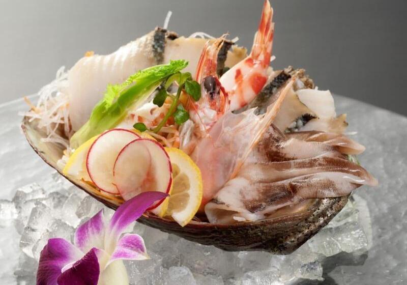 Hotel Dogo Onsen Yachiyo 道後温泉八千代