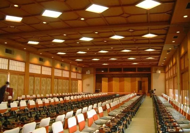 호텔 Dogo Onsen Yachiyo 道後温泉八千代