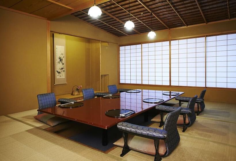 Hotel Yamatoya Honten